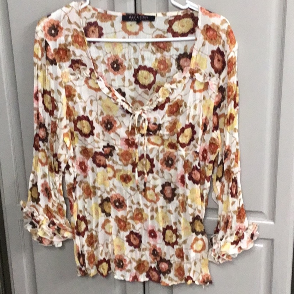 Violet & Claire, floral top